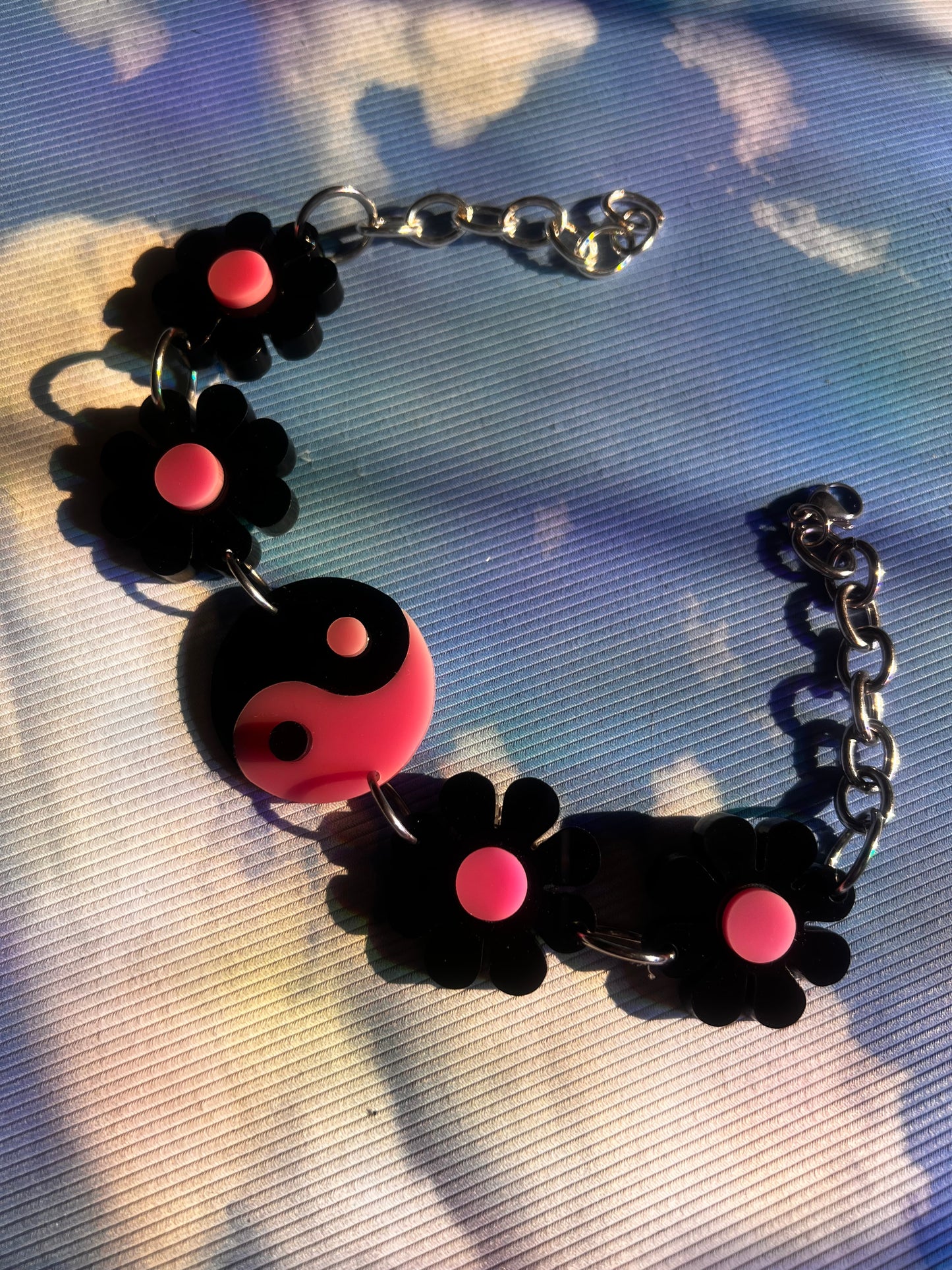 Barbie 🌸☯️🌸 Flower power Yin Yang Choker