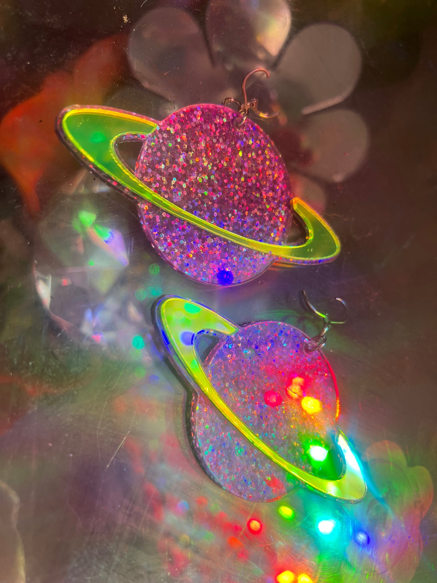 Slime Time 💜💚 Saturn Earrings 🪐