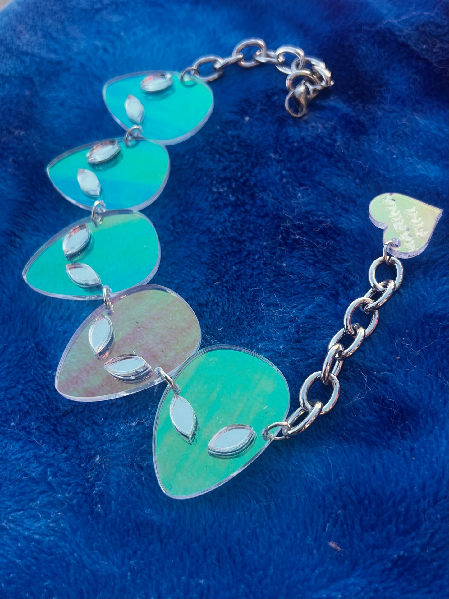 Alien goddess Holographic Choker