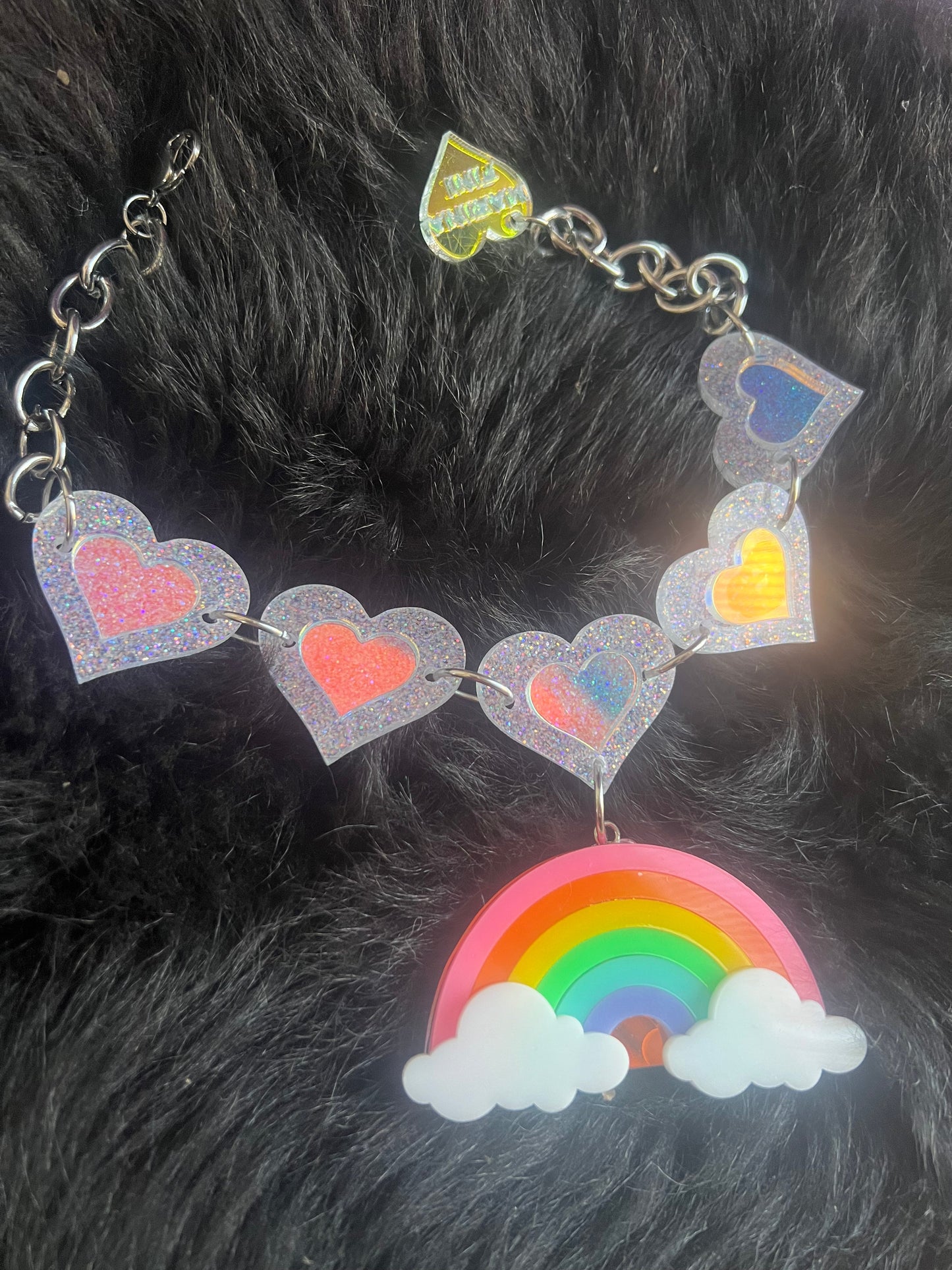 Rainbow Love Drip choker