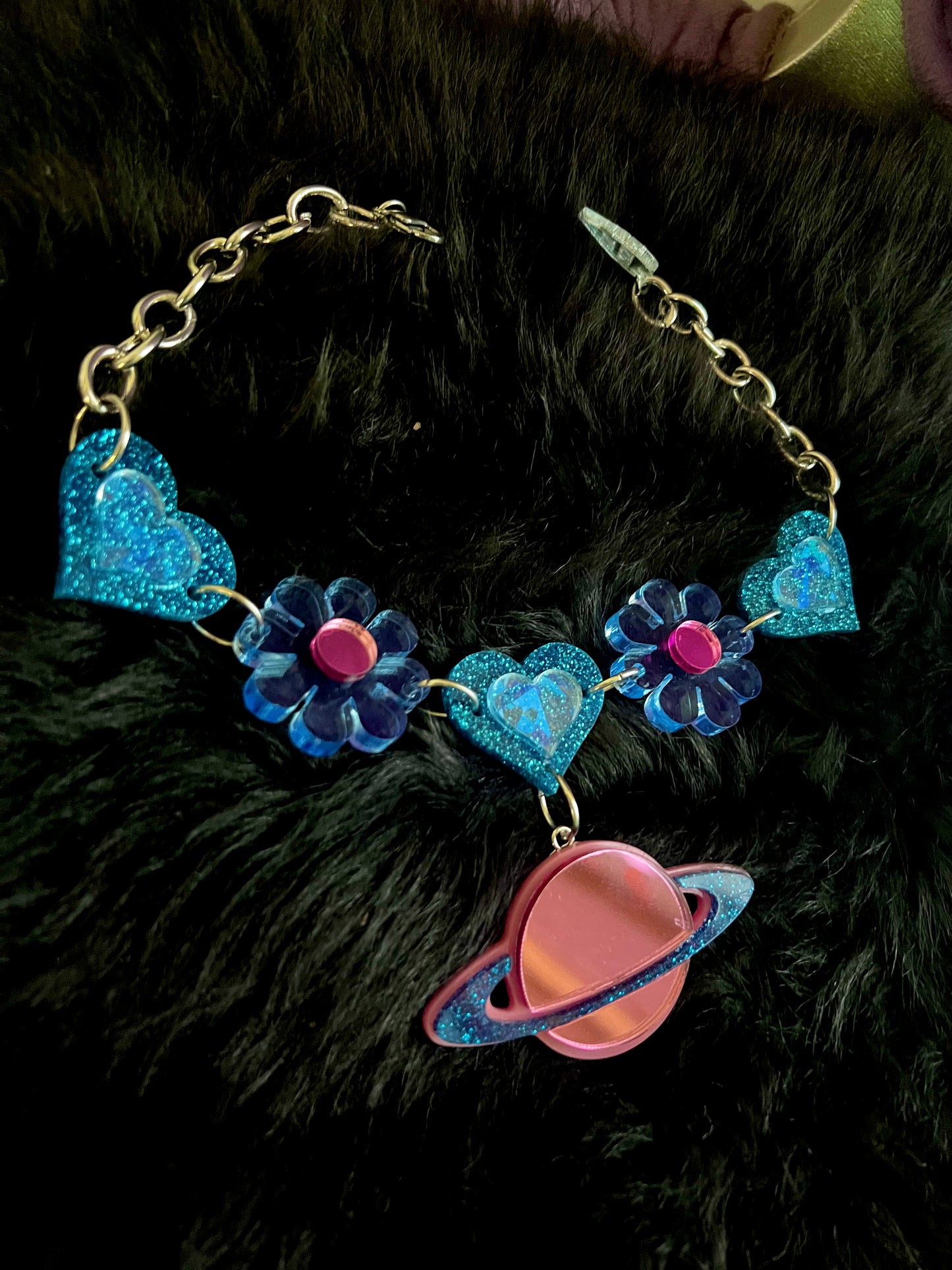 Saturn love 🪐 Choker