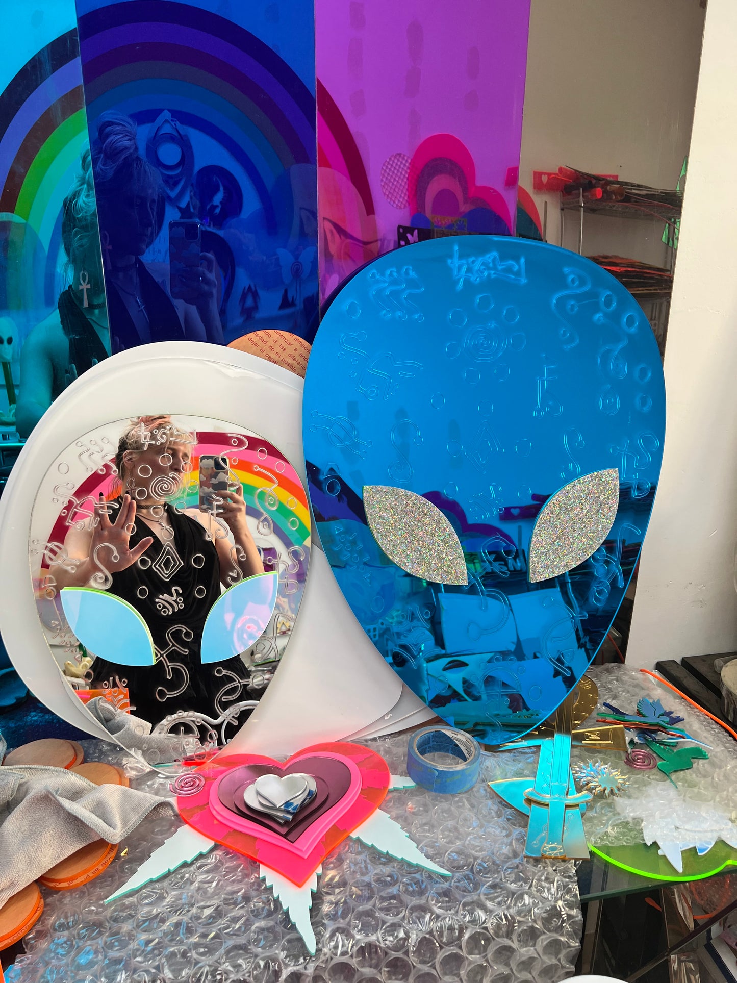 Neon Alien artifact Mirror 👽 UV reactive ⭐️💿⭐️