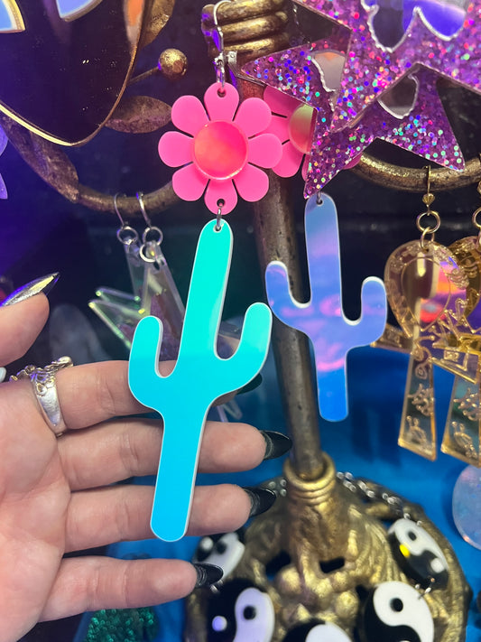 Holographic Desert Flower Power Earrings 🌵🌸