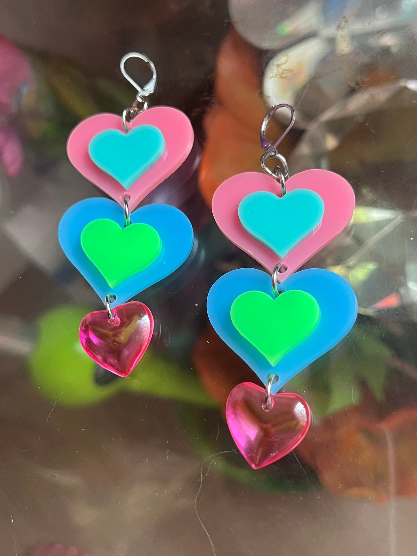 Groove is in the heart love drip 💓 Earrings (one of a kind)
