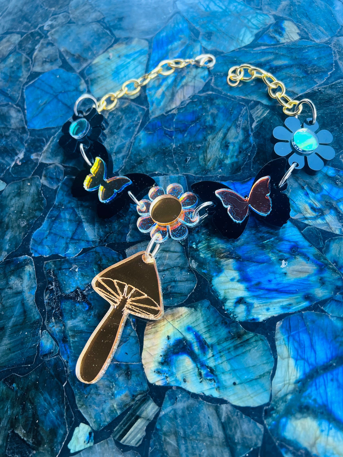 Golden Mushroom Drip choker 🍄‍🟫 (one of a kind)