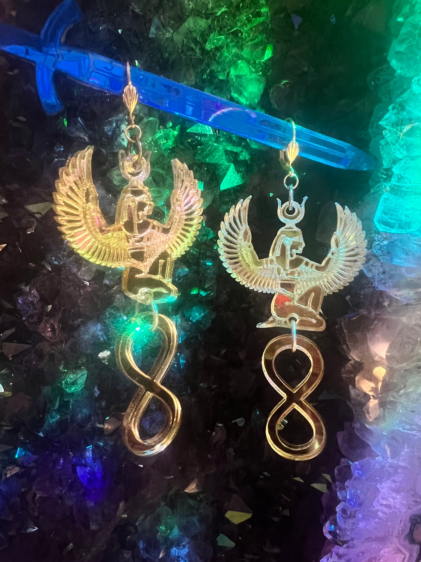 Golden goddess Infinite Isis Earrings 🪽