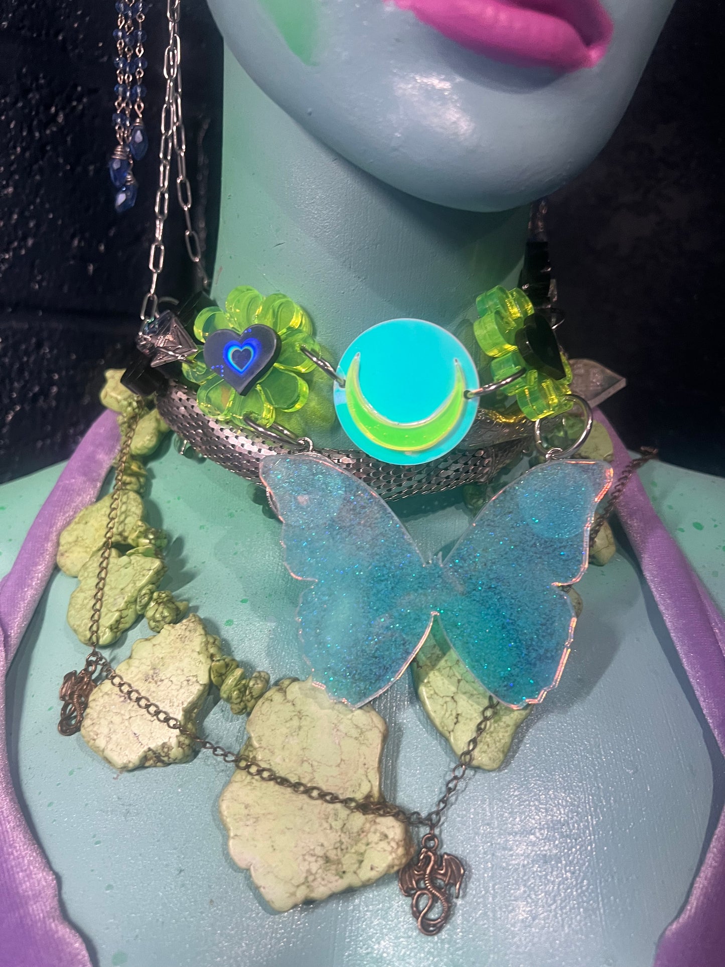 Neon Butterfly dreams collar 🦋💚 choker (one of a kind) uv reactive
