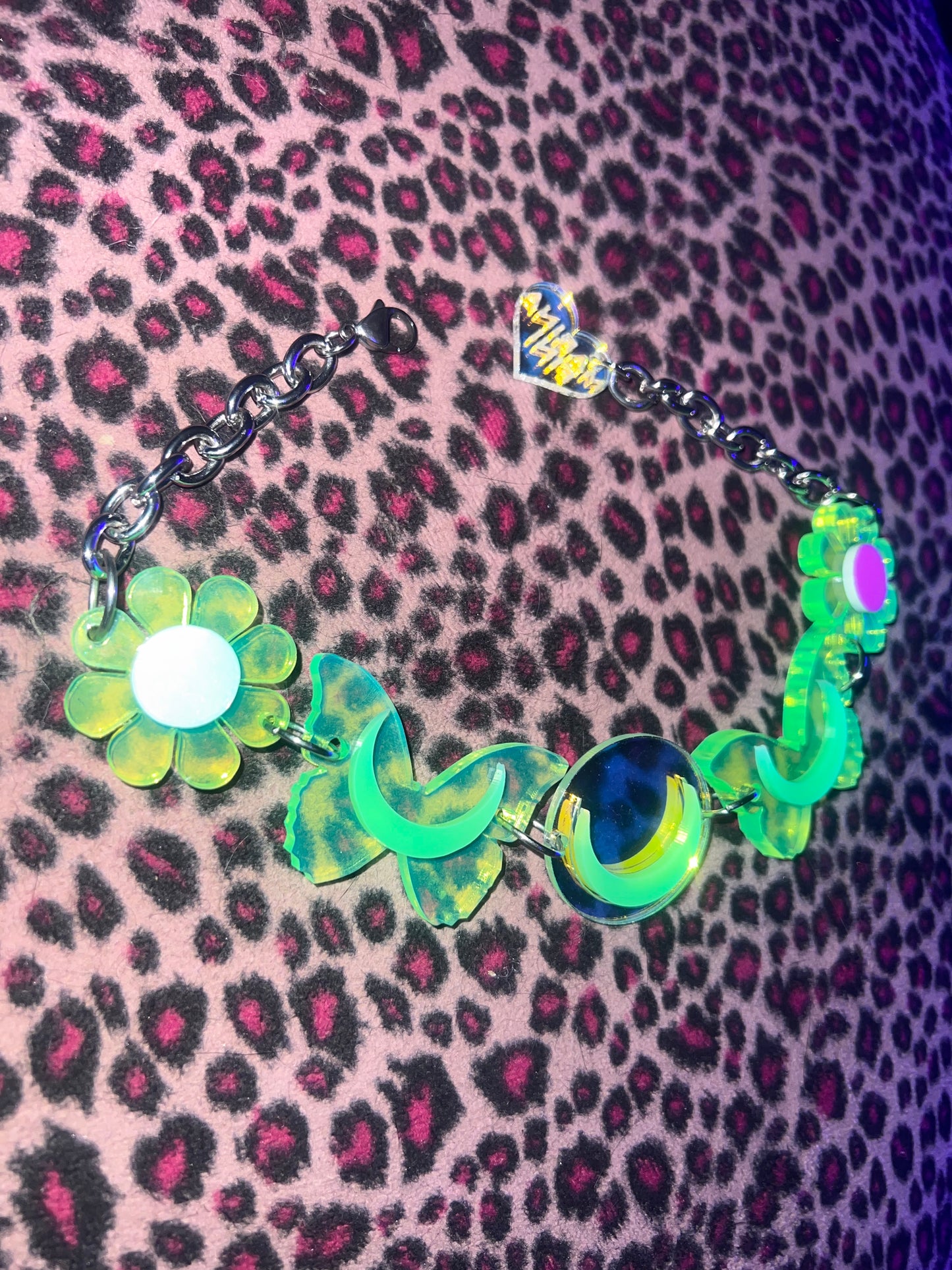 Neon Fairy 🧚🏻 dreams Butterfly Flower Choker