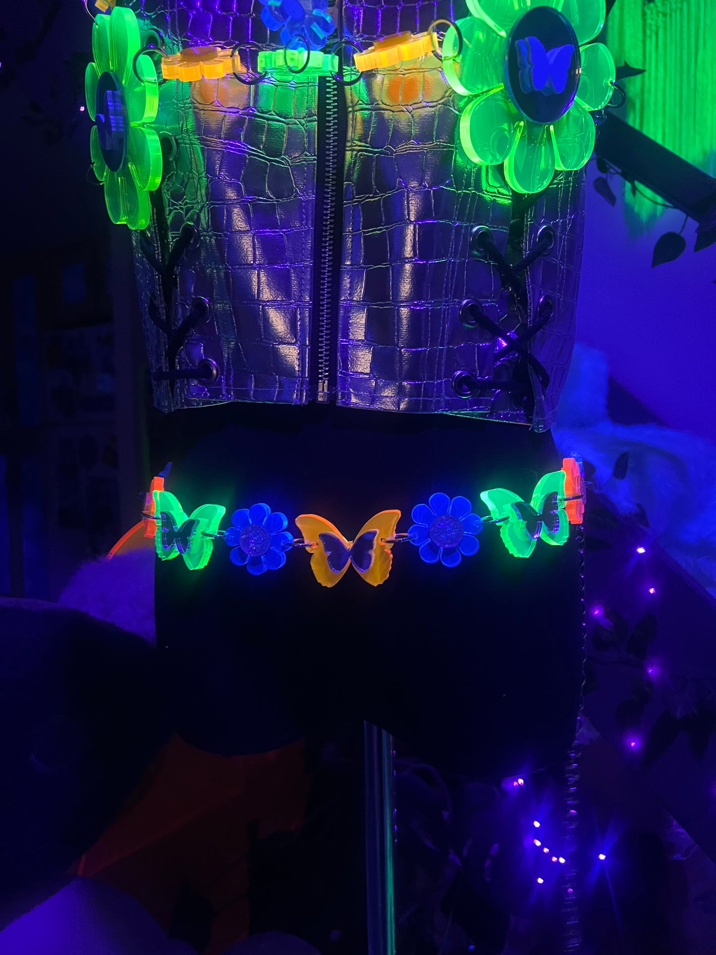 Neon 🦋 Butterfly Flower Power waist Belt (one of a kind) reversible 🌸🦋🌸