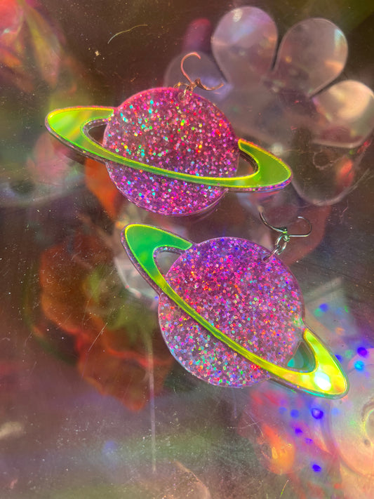 Slime Time 💜💚 Saturn Earrings 🪐