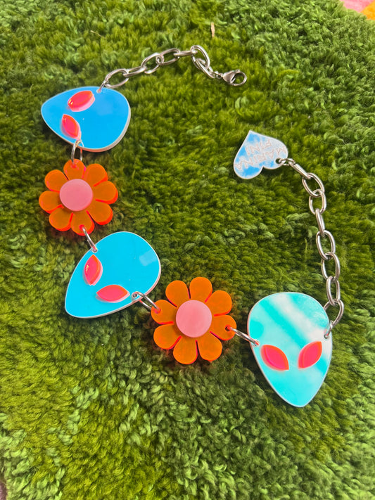 Neon Pink Alienatrix Flower Power Choker 👽🌸👽🌸👽