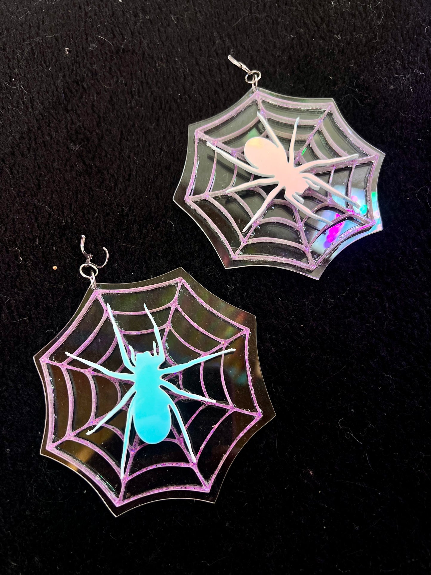 Walking in your spider web Earrings 🕷️🕸️🕷️🕸️🕷️