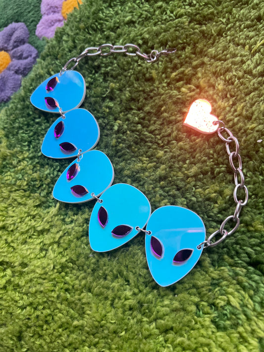 Alien goddess lavender Holographic Choker 👽🐬