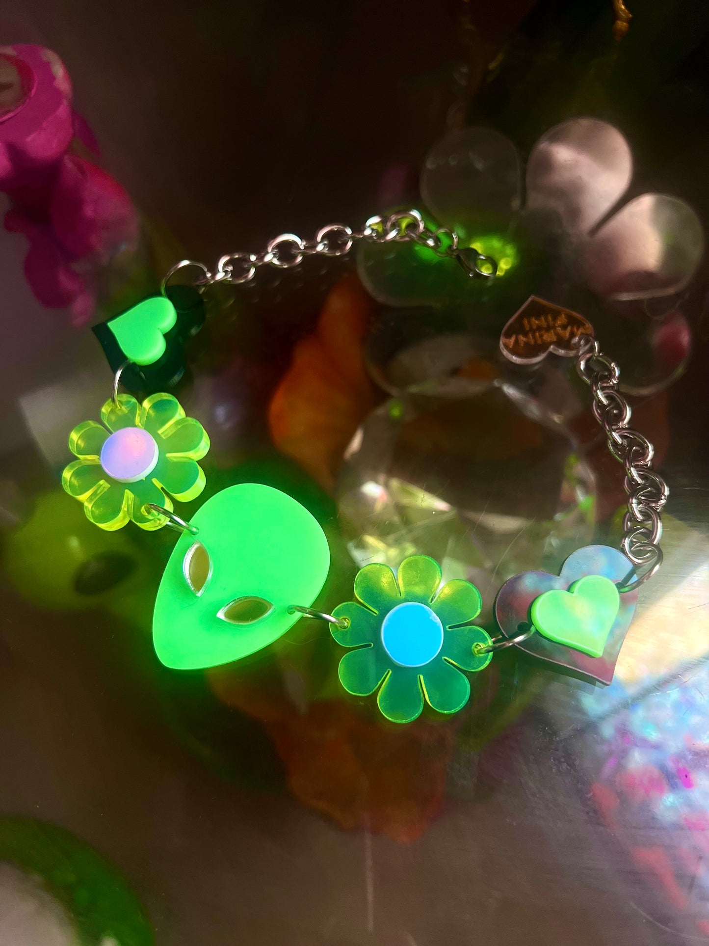 Alien love 👽 neon Choker (one of a kind)