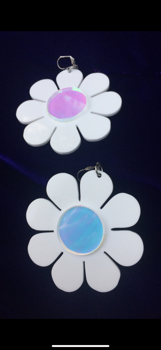 Flower Power Earrings white/holo
