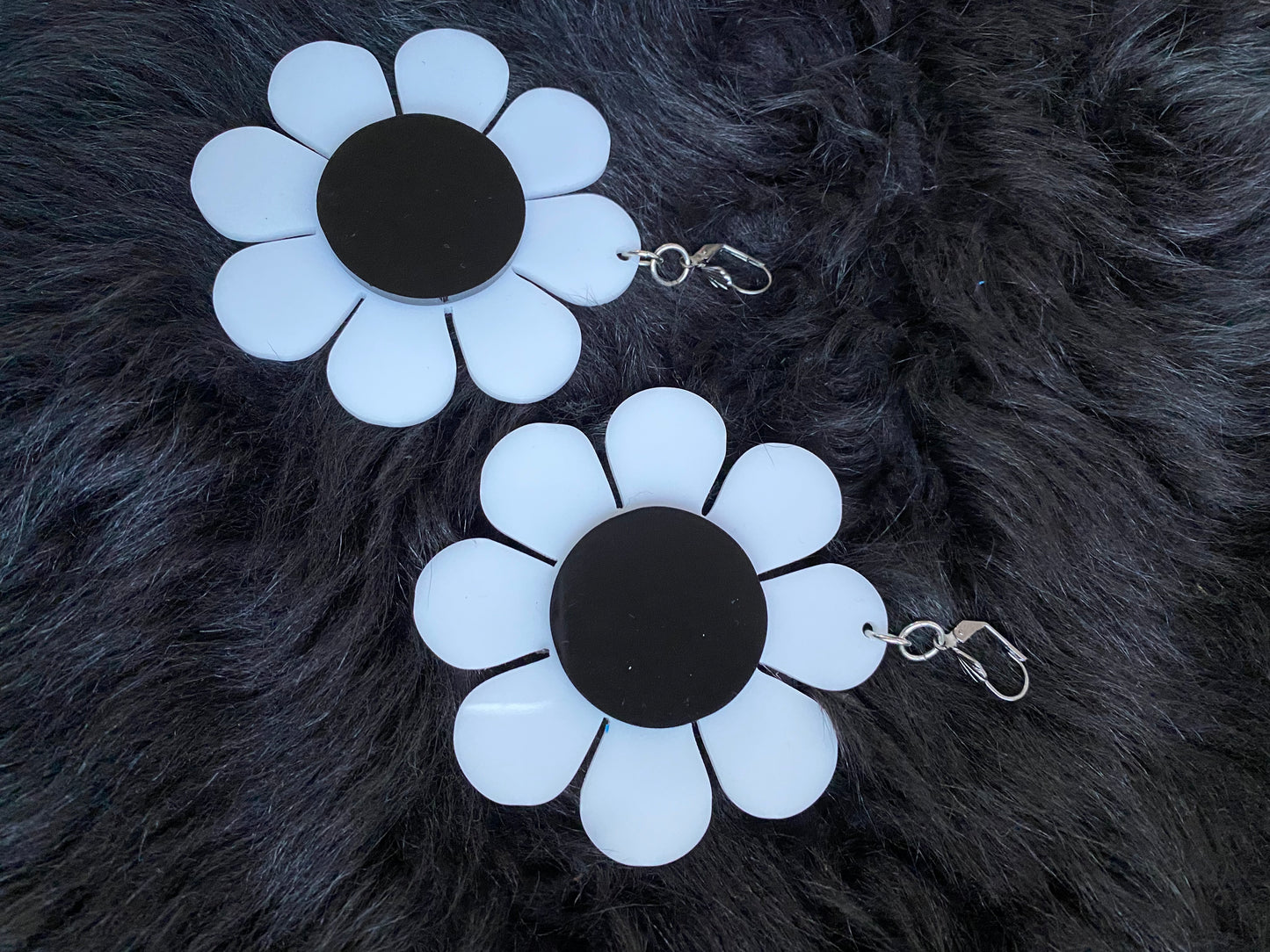 Black And White Flower Power Earrings