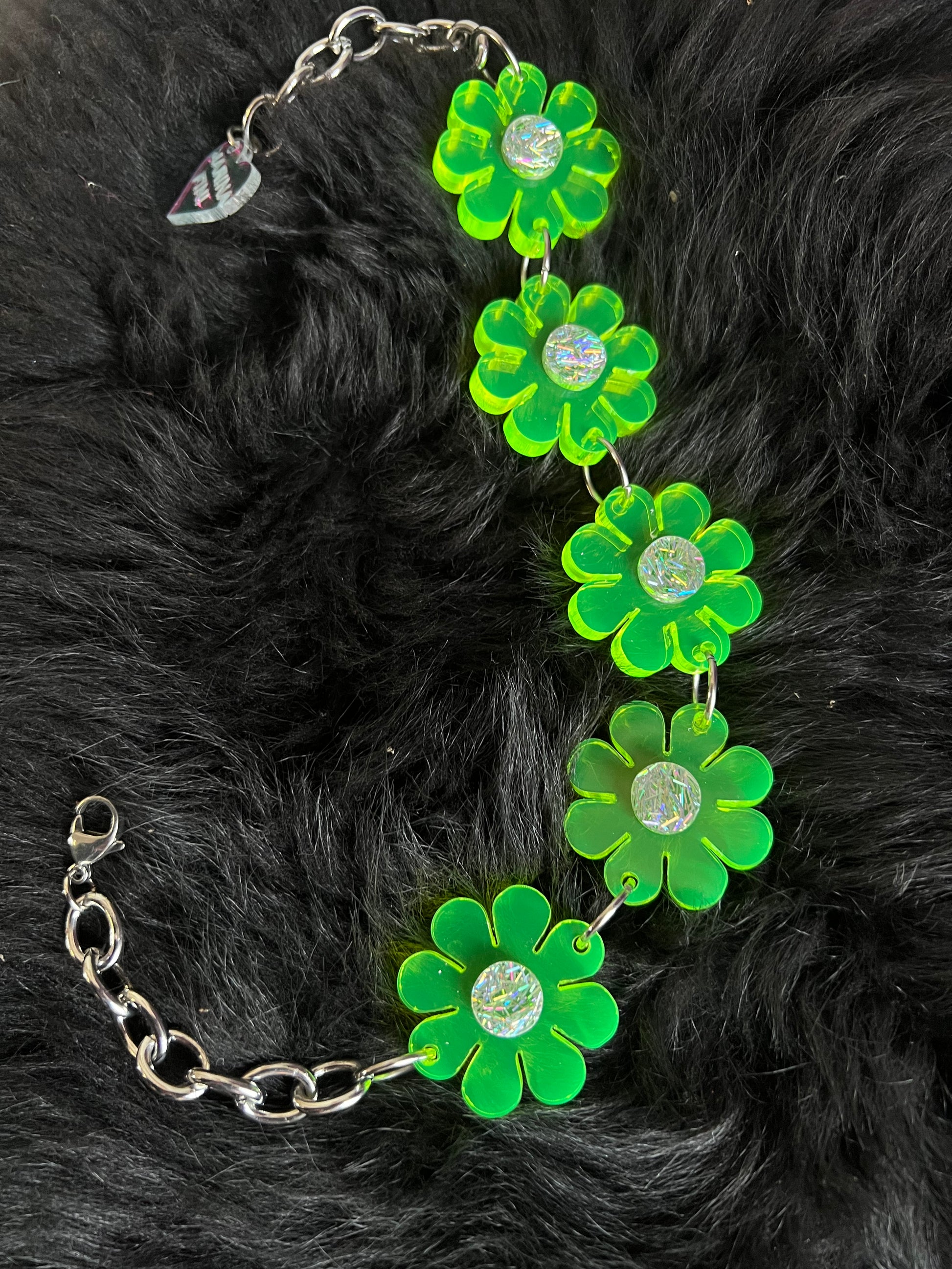 Neon 2025 green choker