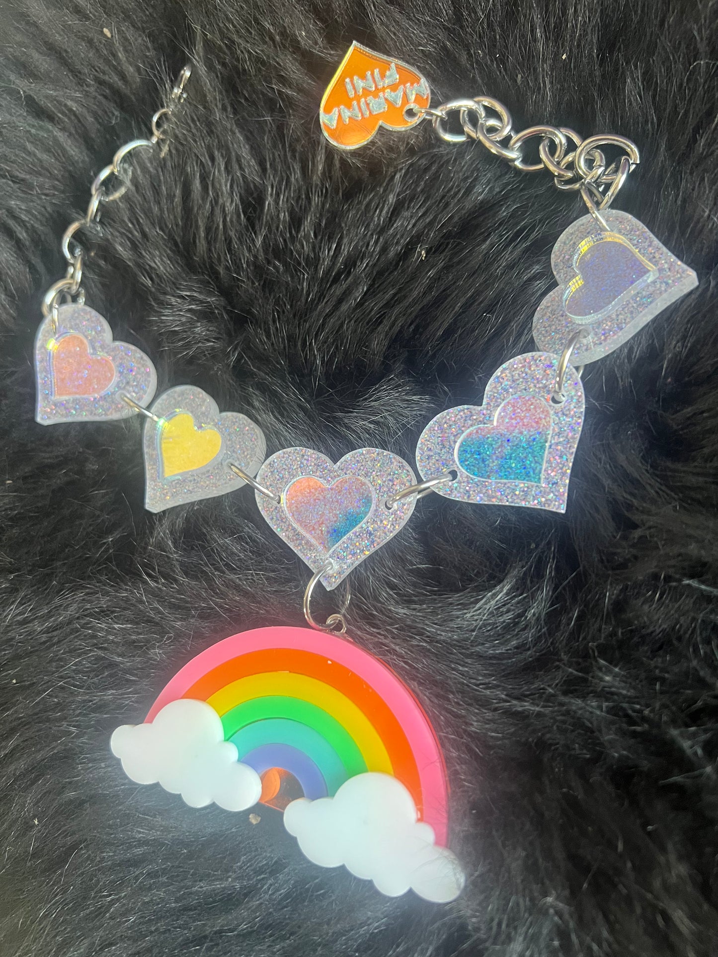 Rainbow Love Drip choker